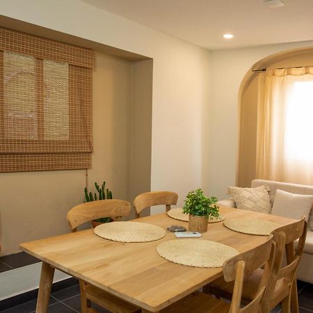 Paradiso Apartments オラニエスタッド エクステリア 写真